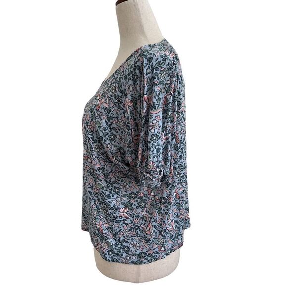 LOFT Floral + Butterfly Print Short Sleeve Rayon Top Small Pastel Pink + Blue - Picture 4 of 8